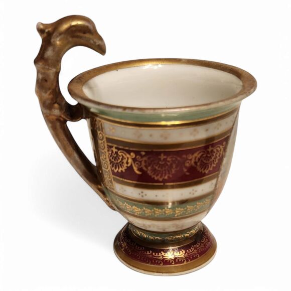 Antique Royal Vienna Cherub Angel Demitasse Cup – Gold Gilt, Burgundy & Green - Picture 1 of 12